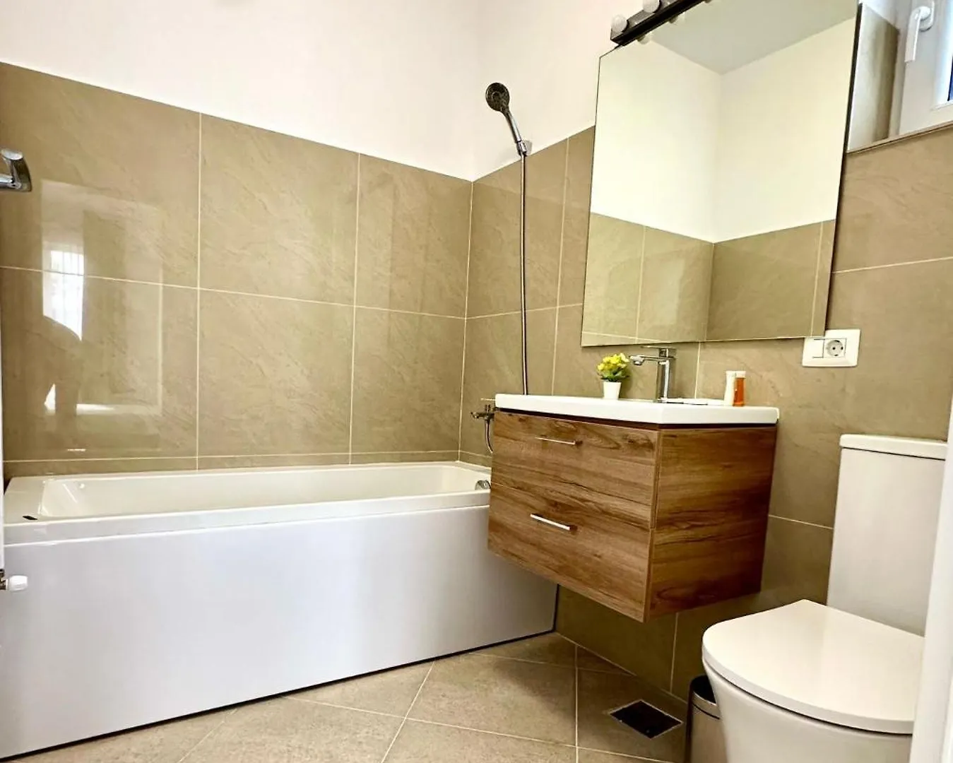 Mycorbeanca L13 Villa Tamasi